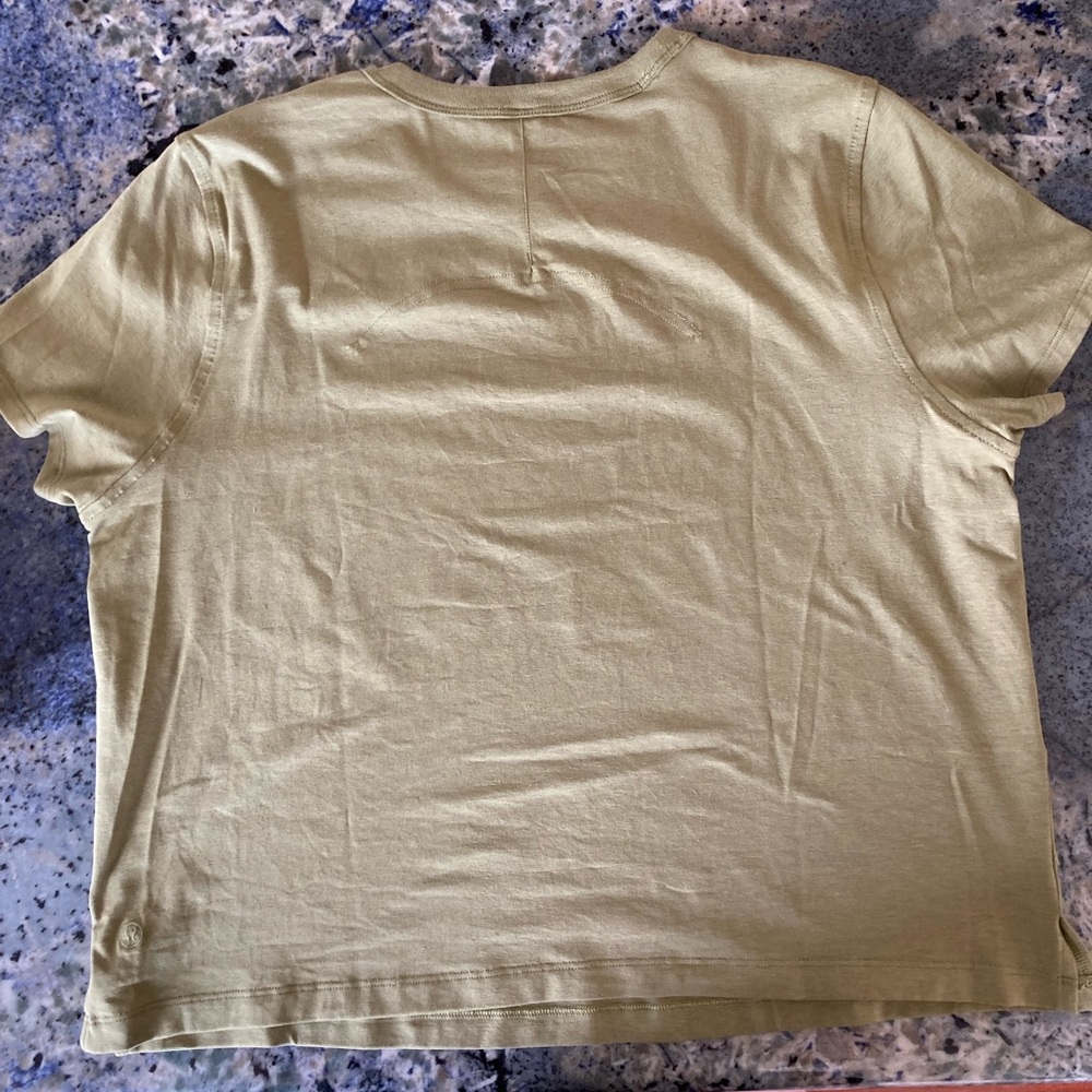 Lululemon Classic Fit Cotton Blend T-shirt